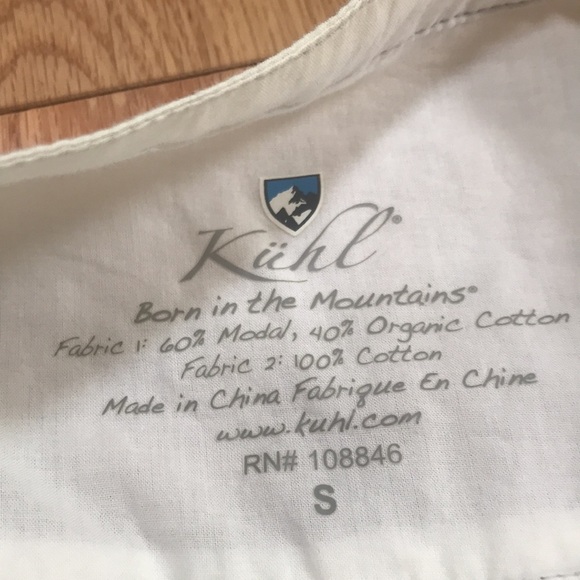 Kuhl small off white front button sleeve tab top. - Picture 6 of 8